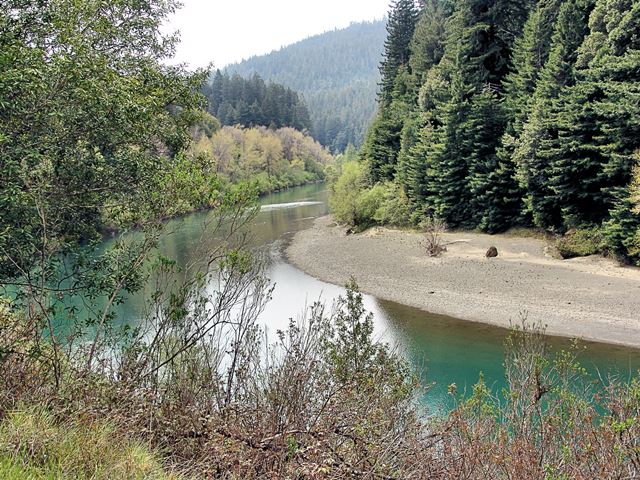 Eel River Canyon is part of the proposed Great Redwood Trail Act. Photo: Carodean Road Designs, Flickr CC.